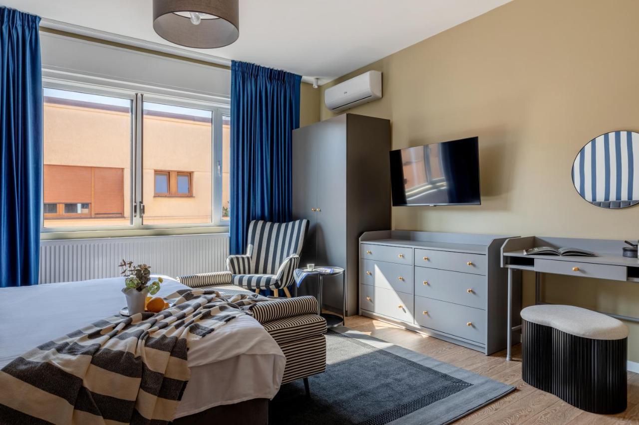 Apartament Holt - Dolce In Napoli Bukareszt Zewnętrze zdjęcie